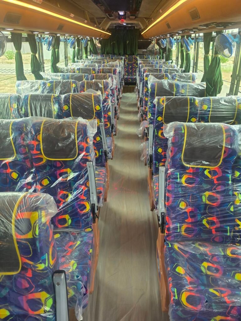 Rengha travels 3+2 Bus 10